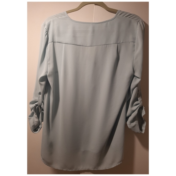 Light Blue Top - Picture 2 of 3